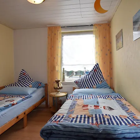 Luxurious Bungalow In With Terrace Prázdninový dům