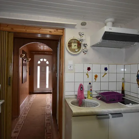 Luxurious Bungalow In With Terrace Kröpelin